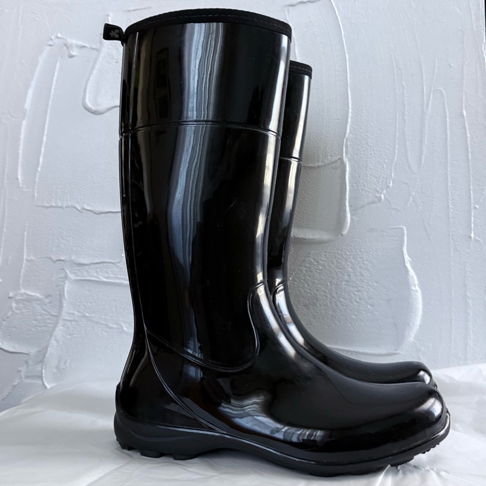 Kamik Naomi Women's Black Glossy Waterproof Tall Rubber Rain Boots Size 9